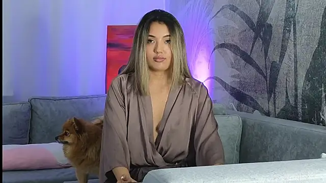 lily  foster online show from 5, 3, 2025