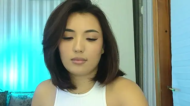 lily  foster online show from 9, 9, 2025