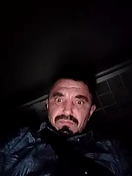 Snapshot of erbod_Johnny chatting on 8, 11, 2025 erbod Johnny online show from 8, 11, 2025