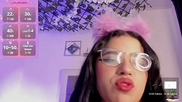 Snapshot of aliice_walker_ chatting on 11, 1, 2025 aliice walker online show from 11, 1, 2025