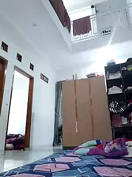 Snapshot of Dwirosebig chatting on 11, 10, 2025 Dwirosebig online show from 11, 10, 2025