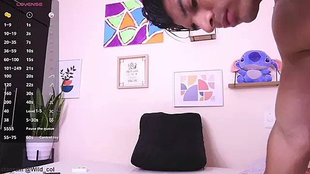 Snapshot of wild_col_ chatting on 31, 1, 2025 wild col online show from 31, 1, 2025