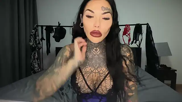 Snapshot of claudiacvc95 chatting on 16, 10, 2025 claudiacvc95 online show from 16, 10, 2025