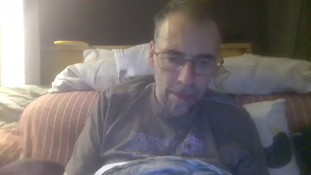 ptitcanard60600 online show from 3, 10, 2025