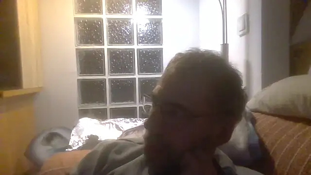 ptitcanard60600 online show from 1, 12, 2025