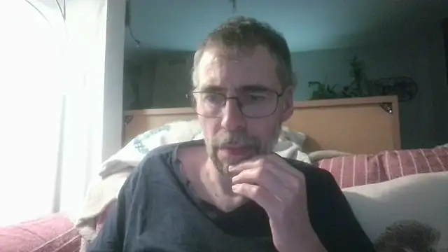 ptitcanard60600 online show from 26, 4, 2026