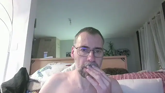 ptitcanard60600 online show from 1, 5, 2026