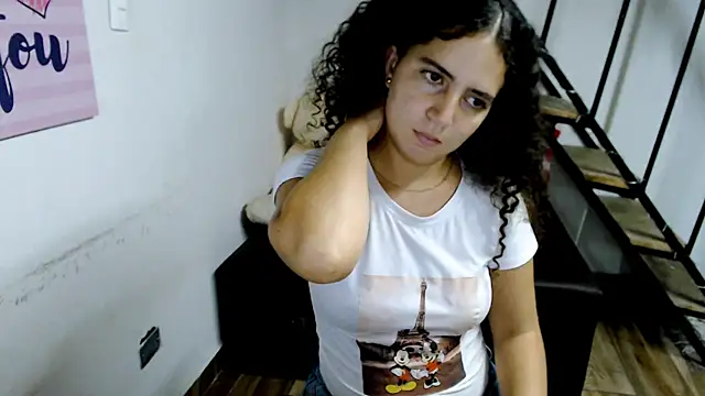 Snapshot of samantha_baby_ chatting on 20, 12, 2024 samantha baby online show from 20, 12, 2024