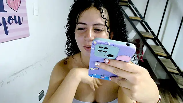 Snapshot of samantha_baby_ chatting on 27, 12, 2024 samantha baby online show from 27, 12, 2024