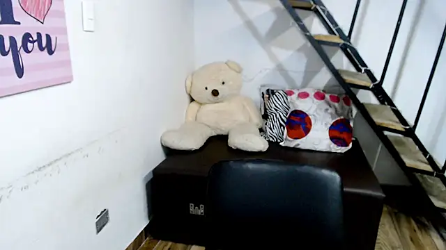 Snapshot of samantha_baby_ chatting on 17, 1, 2025 samantha baby online show from 17, 1, 2025