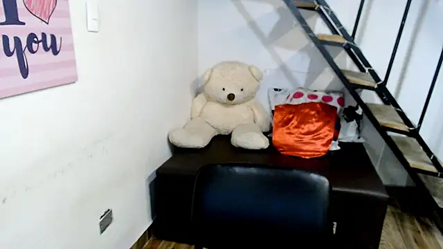 Snapshot of samantha_baby_ chatting on 6, 2, 2025 samantha baby online show from 6, 2, 2025