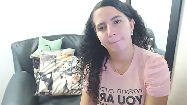 Snapshot of samantha_baby_ chatting on 9, 2, 2025 samantha baby online show from 9, 2, 2025