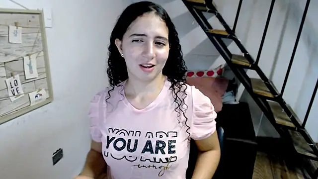 Snapshot of samantha_baby_ chatting on 4, 3, 2025 samantha baby online show from 4, 3, 2025