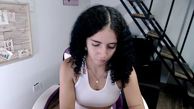 Snapshot of samantha_baby_ chatting on 17, 12, 2025 samantha baby online show from 17, 12, 2025