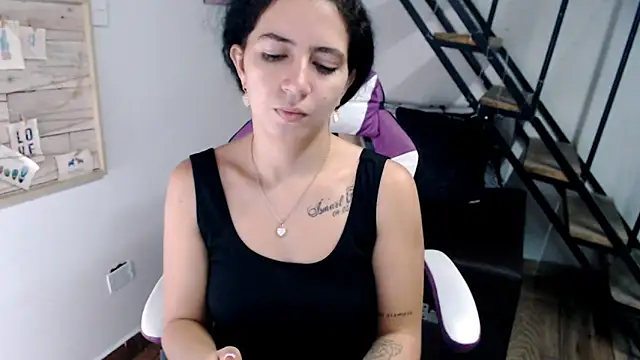 Snapshot of samantha_baby_ chatting on 18, 12, 2025 samantha baby online show from 18, 12, 2025