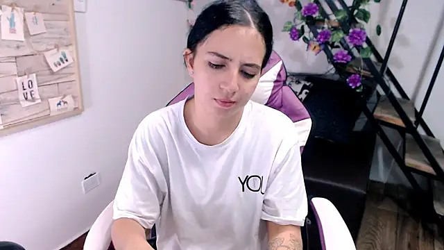 Snapshot of samantha_baby_ chatting on 29, 3, 2026 samantha baby online show from 29, 3, 2026