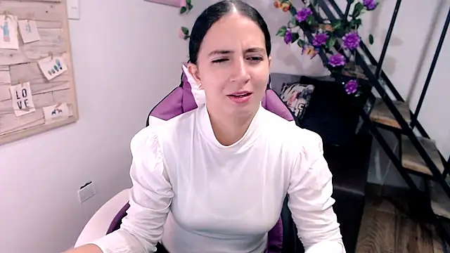 Snapshot of samantha_baby_ chatting on 16, 4, 2026 samantha baby online show from 16, 4, 2026