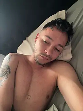 camilo gonzalez02 online show from 26, 12, 2024