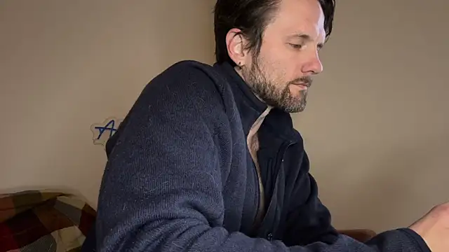 Snapshot of alexmannd chatting on 6, 11, 2025 alexmannd online show from 6, 11, 2025