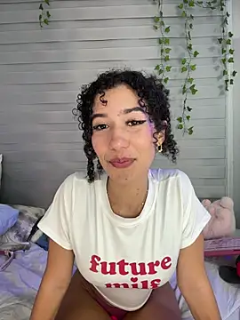 Snapshot of Lovely_Janeth chatting on 2, 12, 2025 Lovely Janeth online show from 2, 12, 2025