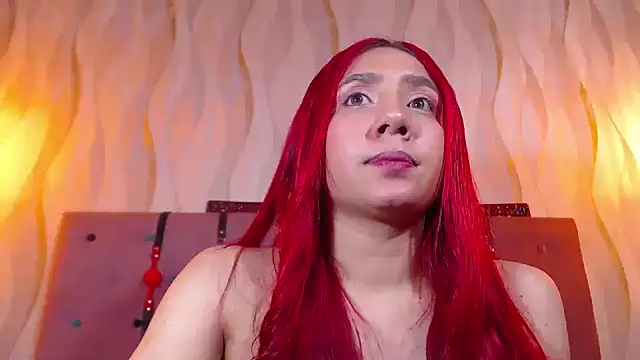 Snapshot of IsabelaLatina chatting on 22, 12, 2025 IsabelaLatina online show from 22, 12, 2025