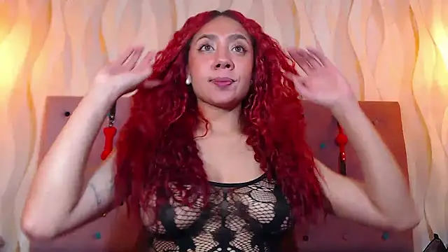 Snapshot of IsabelaLatina chatting on 10, 1, 2026 IsabelaLatina online show from 10, 1, 2026