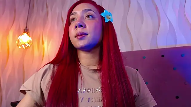 Snapshot of IsabelaLatina chatting on 8, 2, 2026 IsabelaLatina online show from 8, 2, 2026