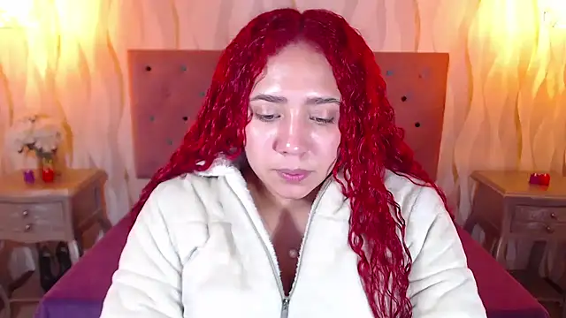 Snapshot of IsabelaLatina chatting on 14, 2, 2026 IsabelaLatina online show from 14, 2, 2026