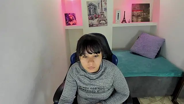 Charis 21 online show from 18, 9, 2025