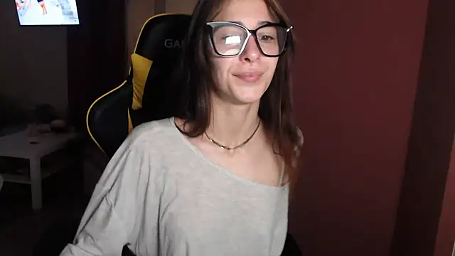 Sofiasweetsecret online show from 4, 4, 2026