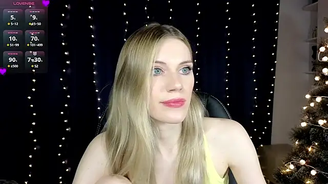 Snapshot of Lilianna_Just chatting on 26, 12, 2024 Lilianna Just online show from 26, 12, 2024