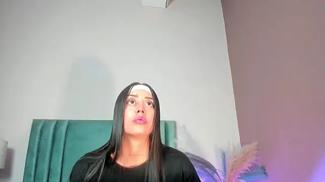 NoraDasilva online show from 10, 2, 2026