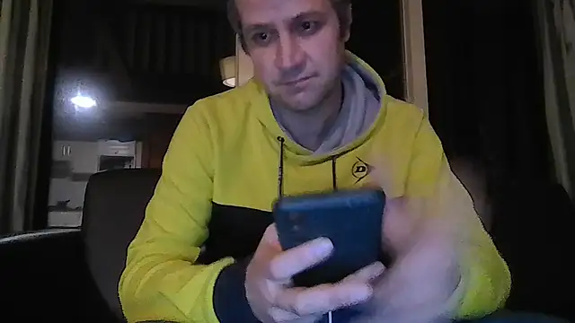 Snapshot of popperspair chatting on 28, 10, 2025 popperspair online show from 28, 10, 2025