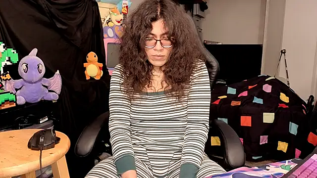 ShinyCherub online show from 17, 12, 2025