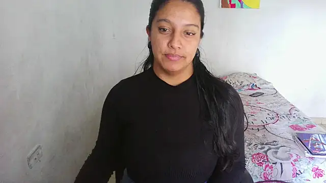 Snapshot of almaswan1 chatting on 12, 2, 2025 almaswan1 online show from 12, 2, 2025