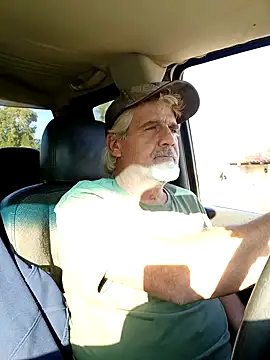 Snapshot of TTolbert chatting on 13, 12, 2024 TTolbert online show from 13, 12, 2024