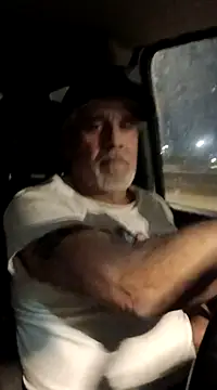 Snapshot of TTolbert chatting on 11, 1, 2025 TTolbert online show from 11, 1, 2025