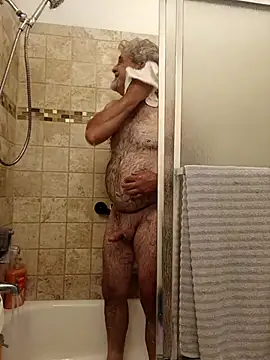 Snapshot of TTolbert chatting on 14, 10, 2025 TTolbert online show from 14, 10, 2025