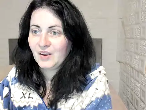 Lillian2 online show from 12, 3, 2025