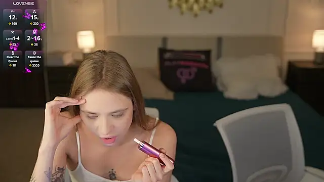 Snapshot of Angy_Netal chatting on 16, 12, 2025 Angy Netal online show from 16, 12, 2025