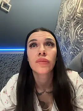 Queen of pain online show from 6, 3, 2026