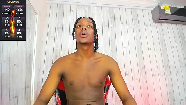 Snapshot of DominicSccott chatting on 14, 2, 2025 DominicSccott online show from 14, 2, 2025