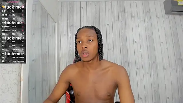 Snapshot of DominicSccott chatting on 20, 2, 2025 DominicSccott online show from 20, 2, 2025