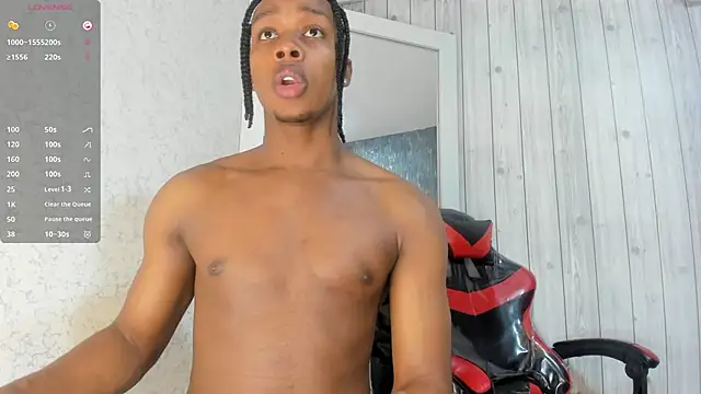 Snapshot of DominicSccott chatting on 15, 11, 2025 DominicSccott online show from 15, 11, 2025