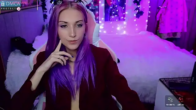 Violet Noir online show from 20, 1, 2025