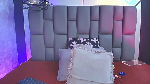  MiaBrown  online show from 13, 9, 2025