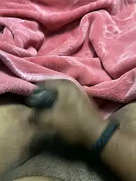 Snapshot of Honeydick7 chatting on 15, 2, 2025 Honeydick7 online show from 15, 2, 2025