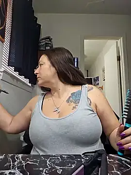 angelbaby1998 online show from 10, 1, 2025