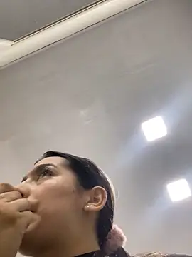 Nicollemays online show from 13, 3, 2025