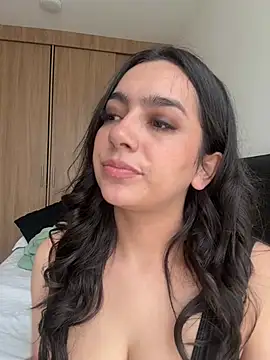 Snapshot of Nicollemays chatting on 16, 6, 2026 Nicollemays online show from 16, 6, 2026